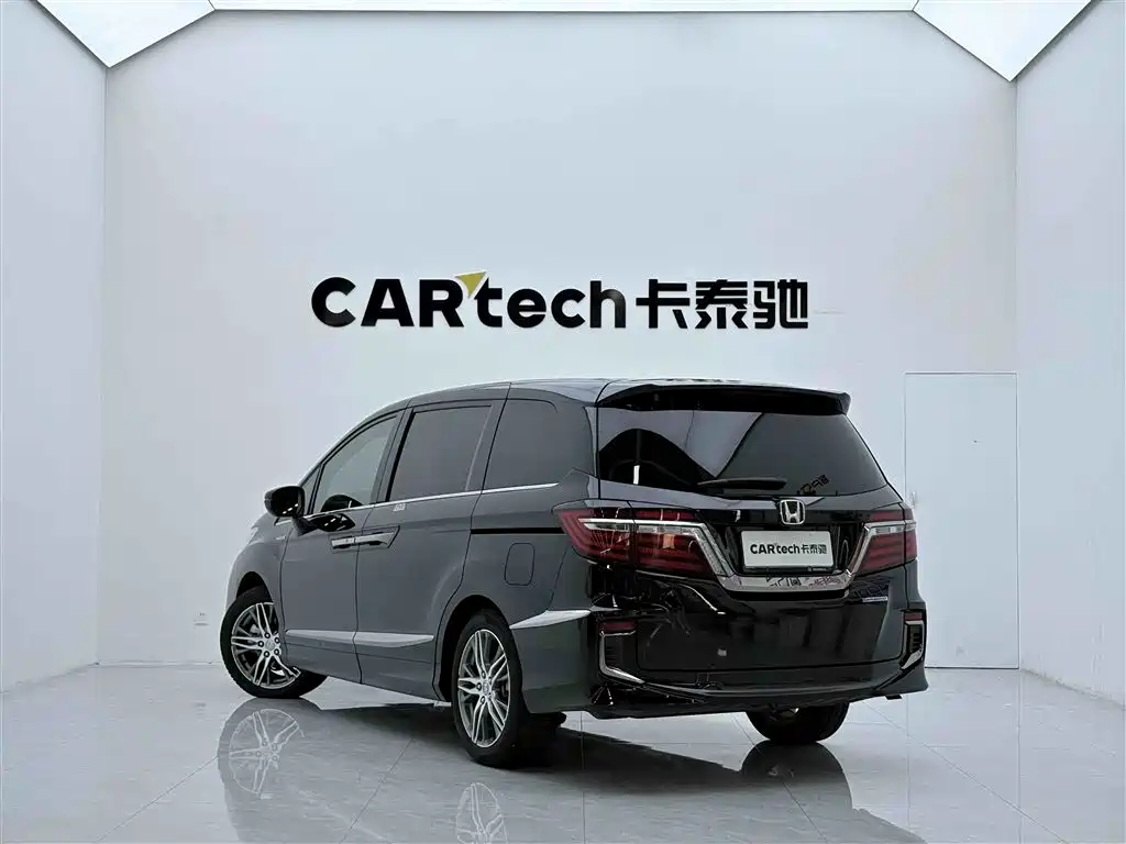 Honda Elysion 2019 2.0L Hybrid Supreme