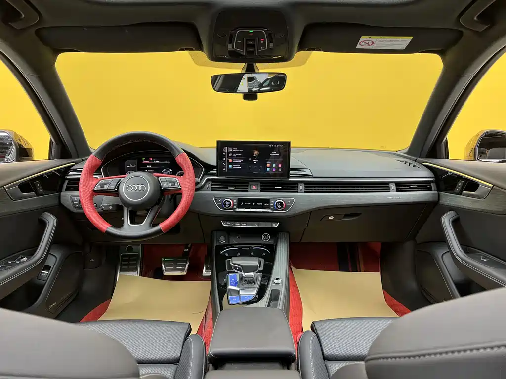 Audi A4L 2023 40 TFSI Luxury Dynamic Edition