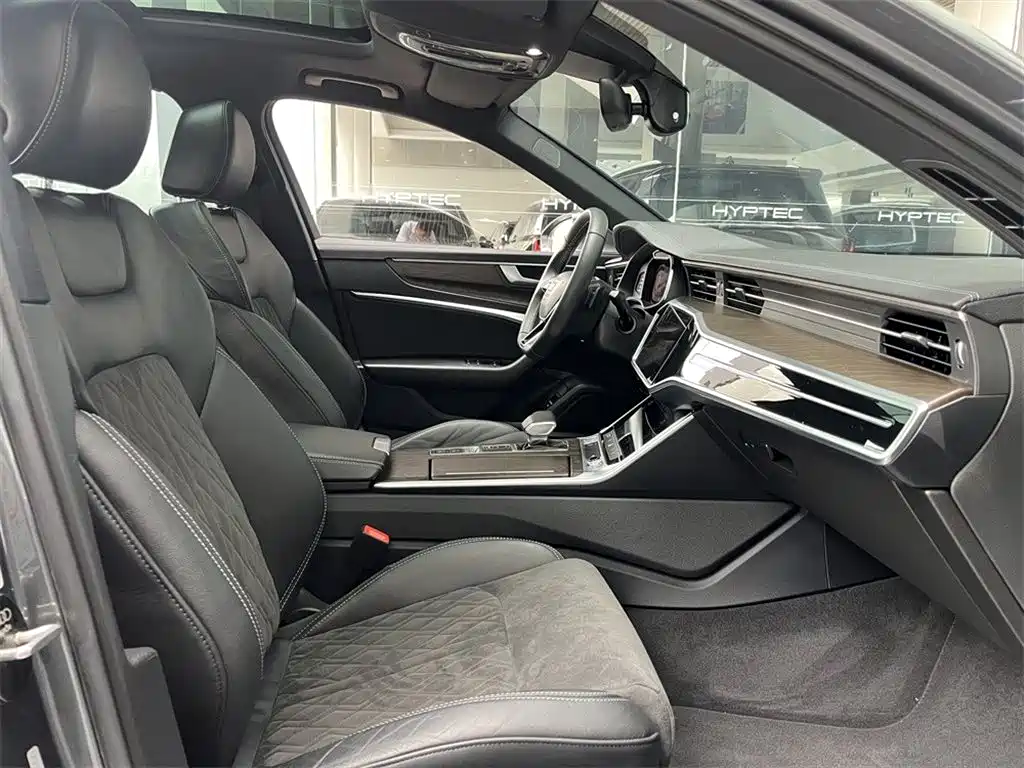 Audi A6L 2020 55 TFSI quattro Exclusive Dynamic Edition