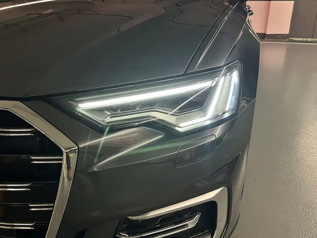 Audi A6L 2023 45 TFSI Select Dynamic