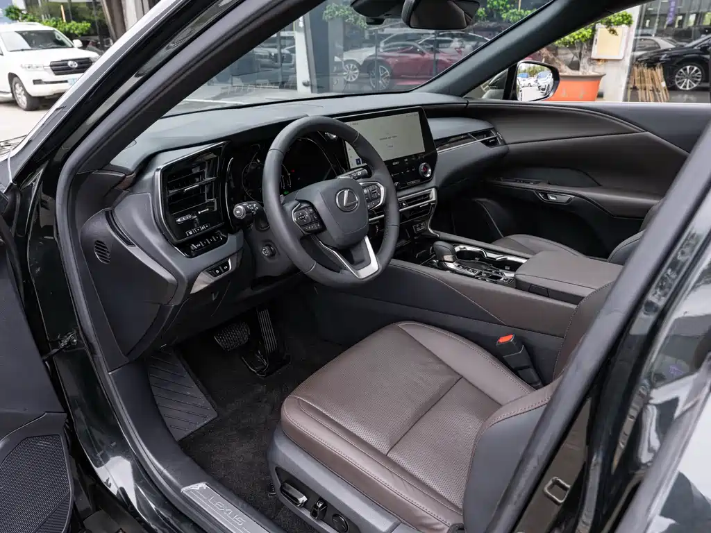 Lexus RX 2023 350h AWD Premium Edition