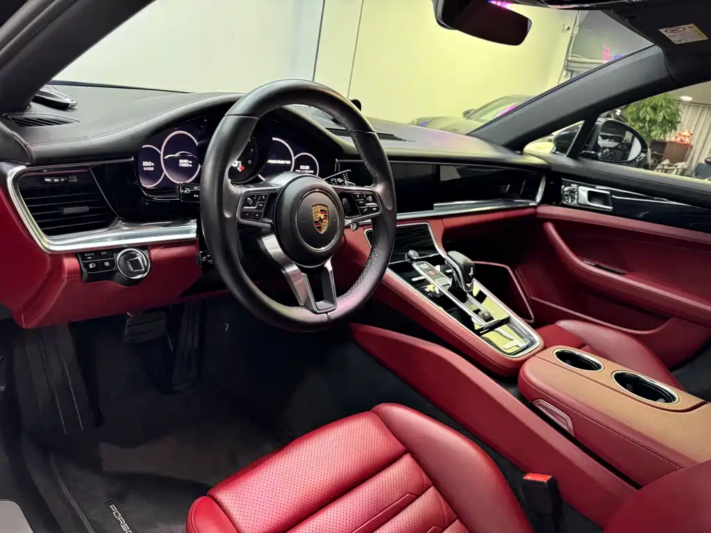 Porsche Panamera 2.9T