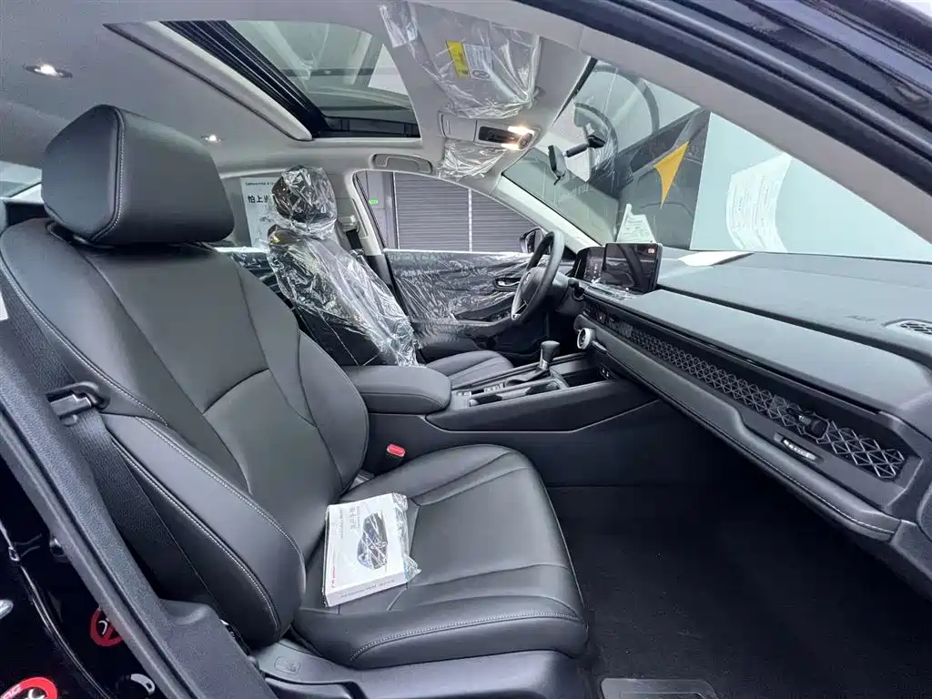 Honda Accord 2025 Sport 260TURBO Comfort Edition