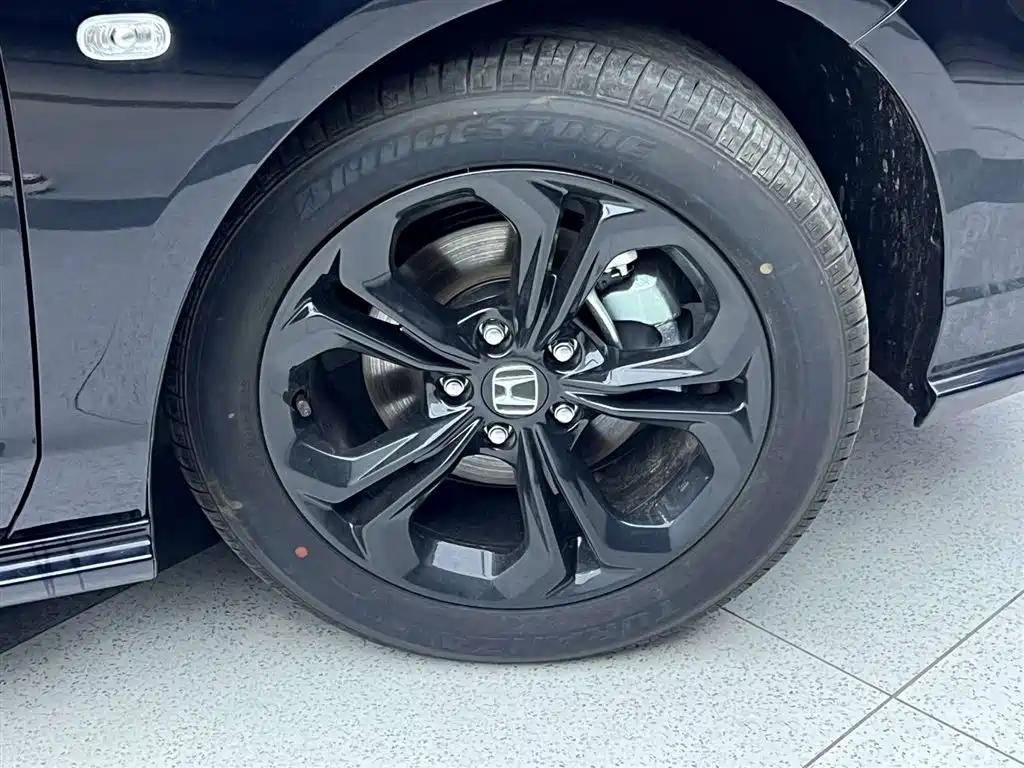 Honda Accord 2025 Sport 260TURBO Comfort Edition