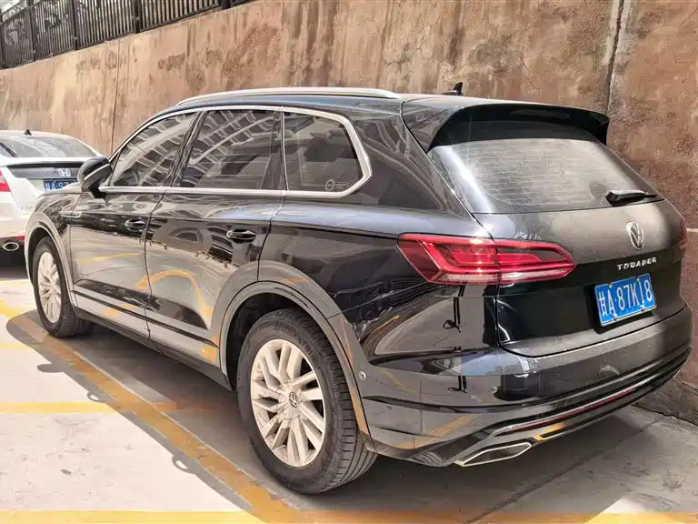 Touareg 2023 2.0TSI R-Line