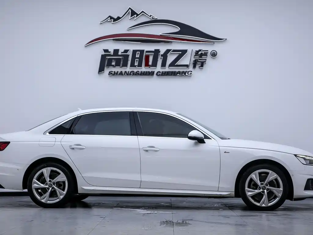 Audi A4L 2020 40 TFSI Luxury