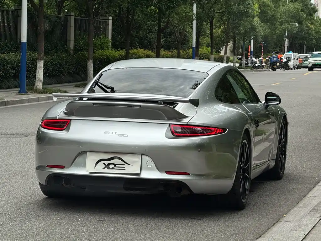 Porsche 911 2015 Carrera 3.4L Style Edition