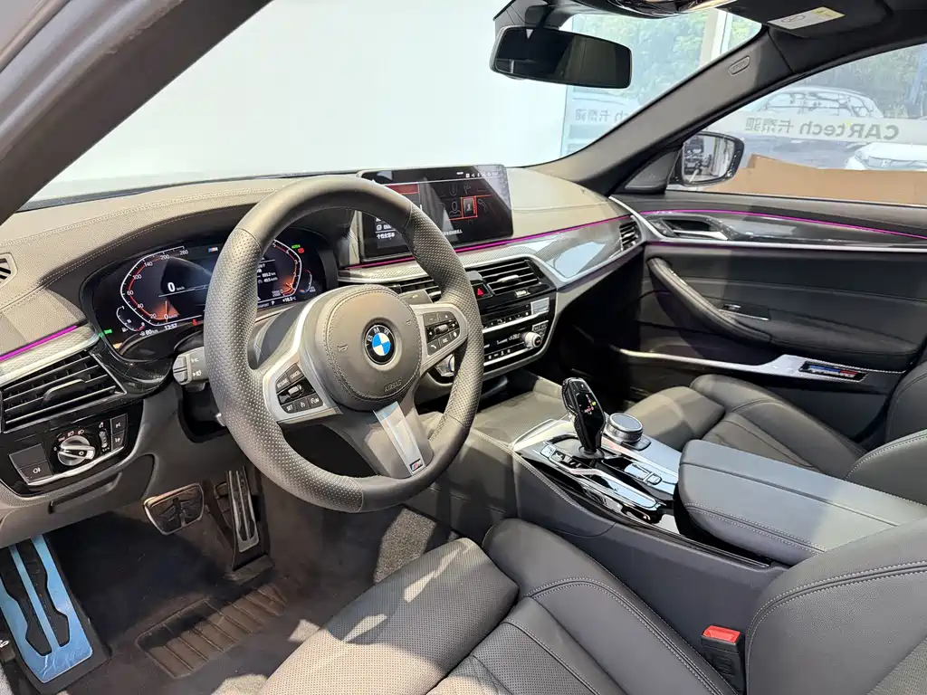 BMW 5 Series Import 2022 Facelift 525i M Sport Package