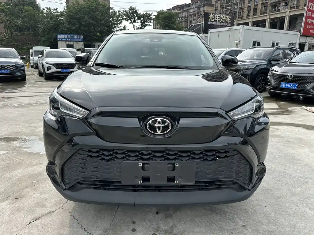 Toyota Frontlander 2023 2.0L CVT Leading