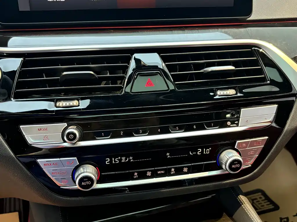 BMW 5 Series 2022 525Li M Sport