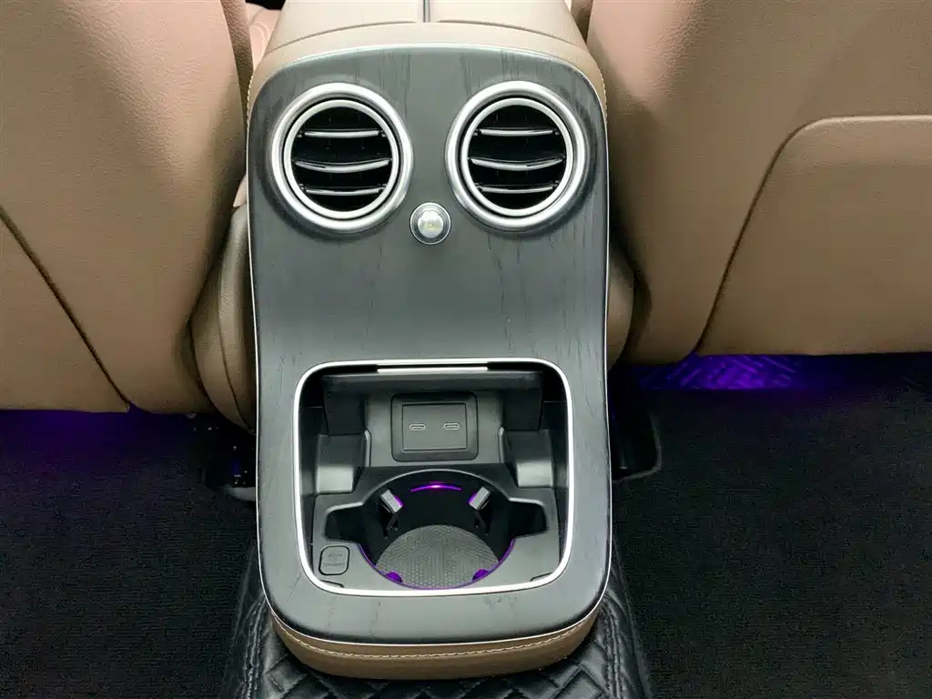 Mercedes-Benz E-Class 2023 E 300 L Sport Fashion