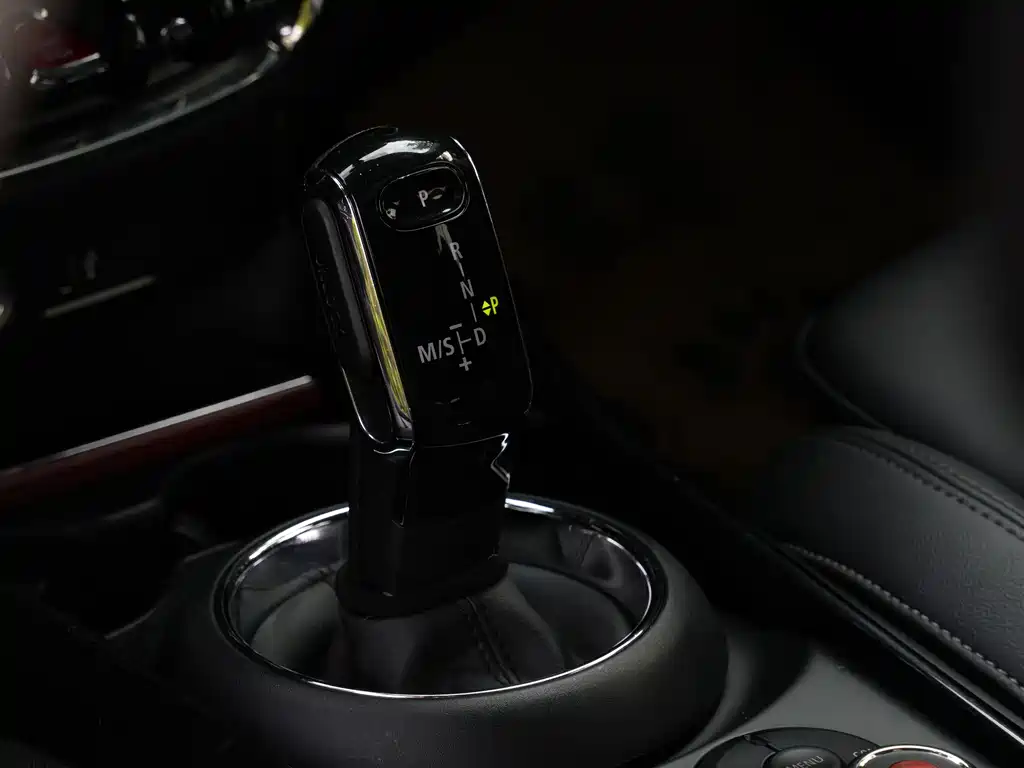 MINI CLUBMAN 2019 1.5T COOPER