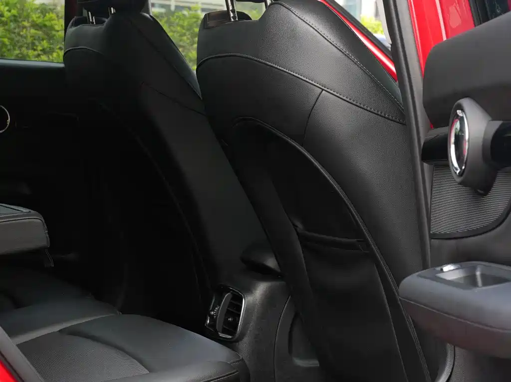 MINI CLUBMAN 2019 1.5T COOPER