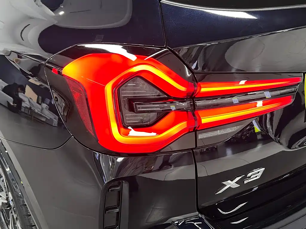 2023 BMW X3 xDrive25i M Sport