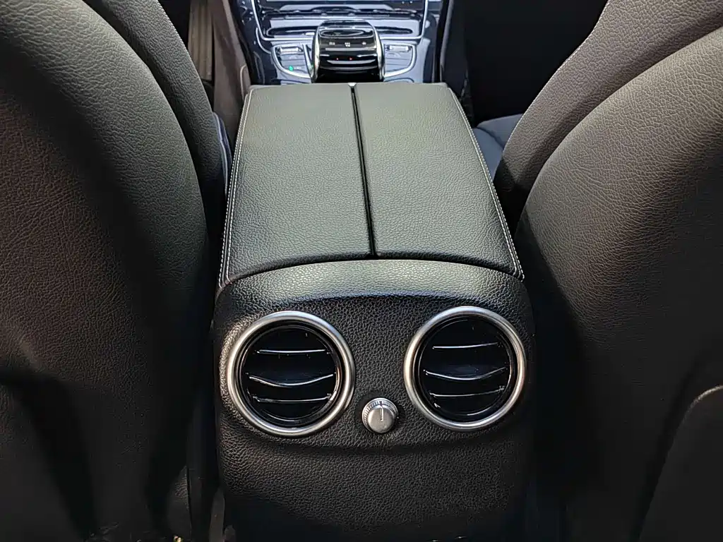Mercedes-Benz C-Class 2018 C 200 Achievement Special Edition
