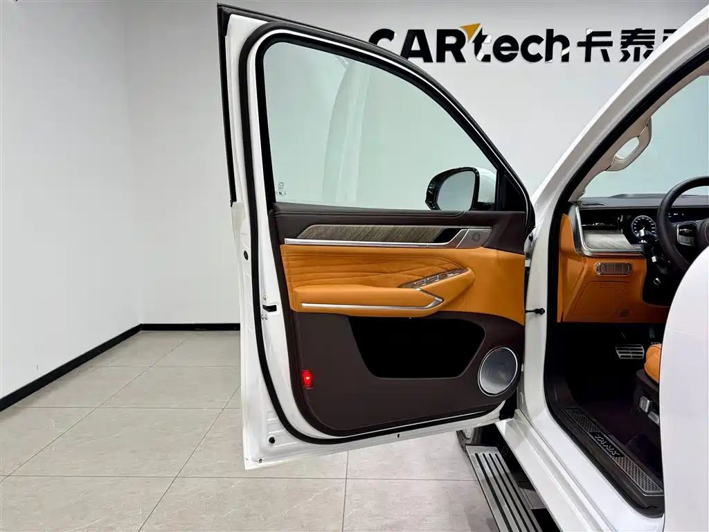 Tank 500 2022 3.0T Business Edition Zaojing 5-Seater