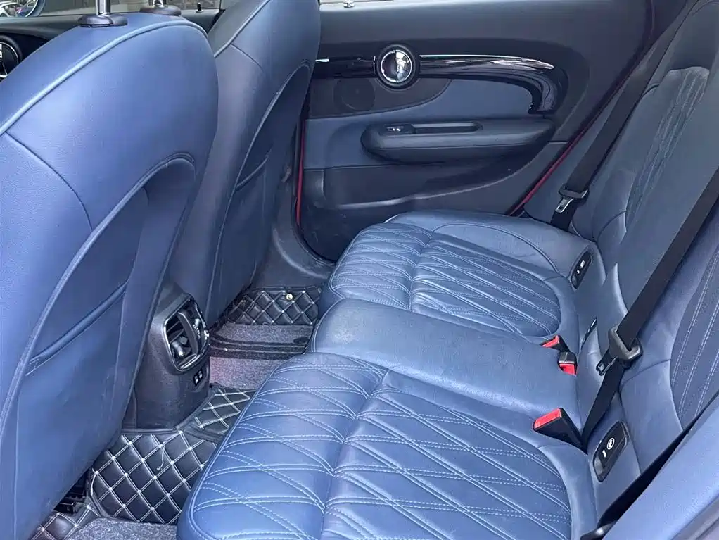 MINI Clubman 2019 1.5T Cooper Connoisseur