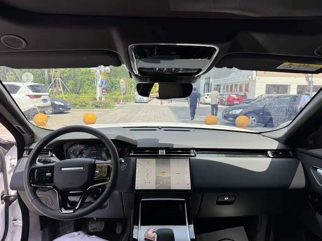 Range Rover Velar 2024 S