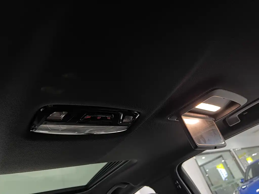 BMW 5 Series 2020 525Li M Sport Package