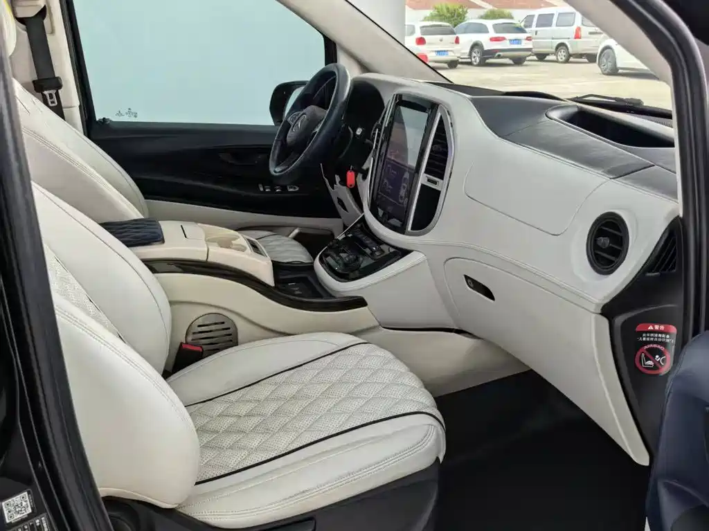 Mercedes-Benz Vito 2016 2.0T Elite
