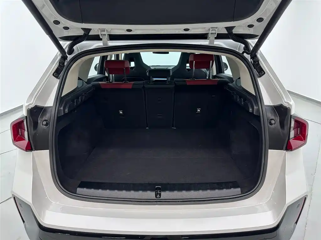 BMW iX1 2023 xDrive30L M Sport Package