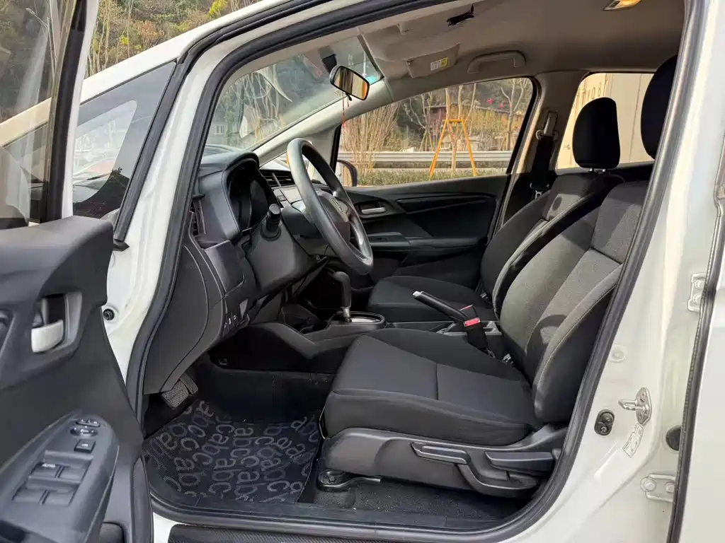 Honda Fit 2020 1.5L CVT Comfort Edition