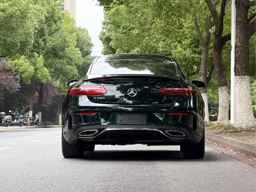 Mercedes-Benz E 260 Coupe (Import) 2023