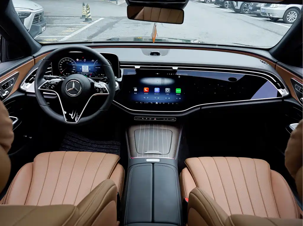 Mercedes-Benz E 350 e L Plug-in Hybrid Sedan