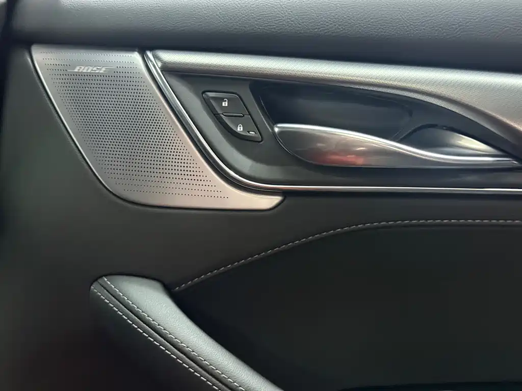 Cadillac CT5 2023 28T Luxury (Standard Edition)