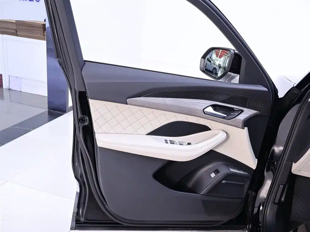 Audi Q6 2023 45 TFSI quattro Qiyun Edition Yulin Package