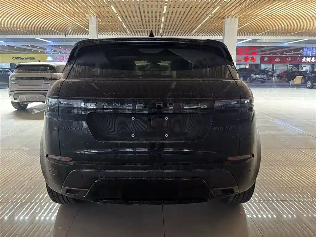 Range Rover Evoque 2026 Range Rover Evoque L SE