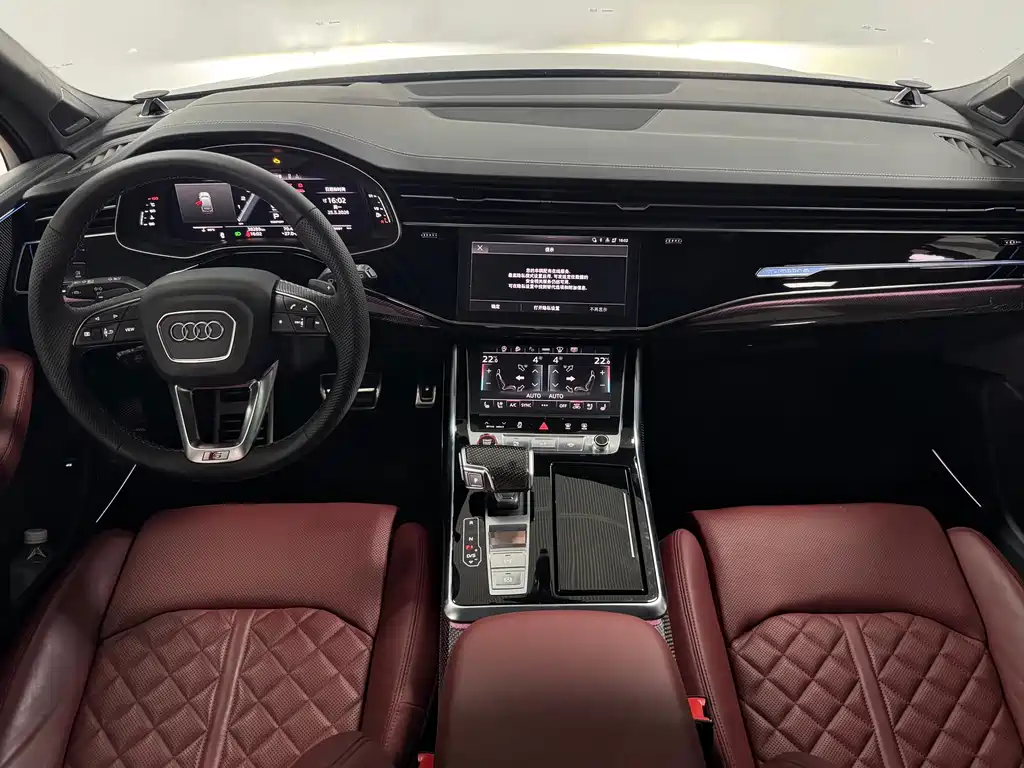 Audi SQ7 2024 4.0 TFSI Dark Knight Edition