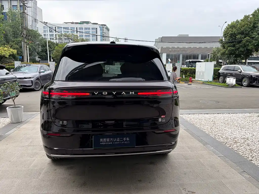 Voyah Taishan 2026 Max+