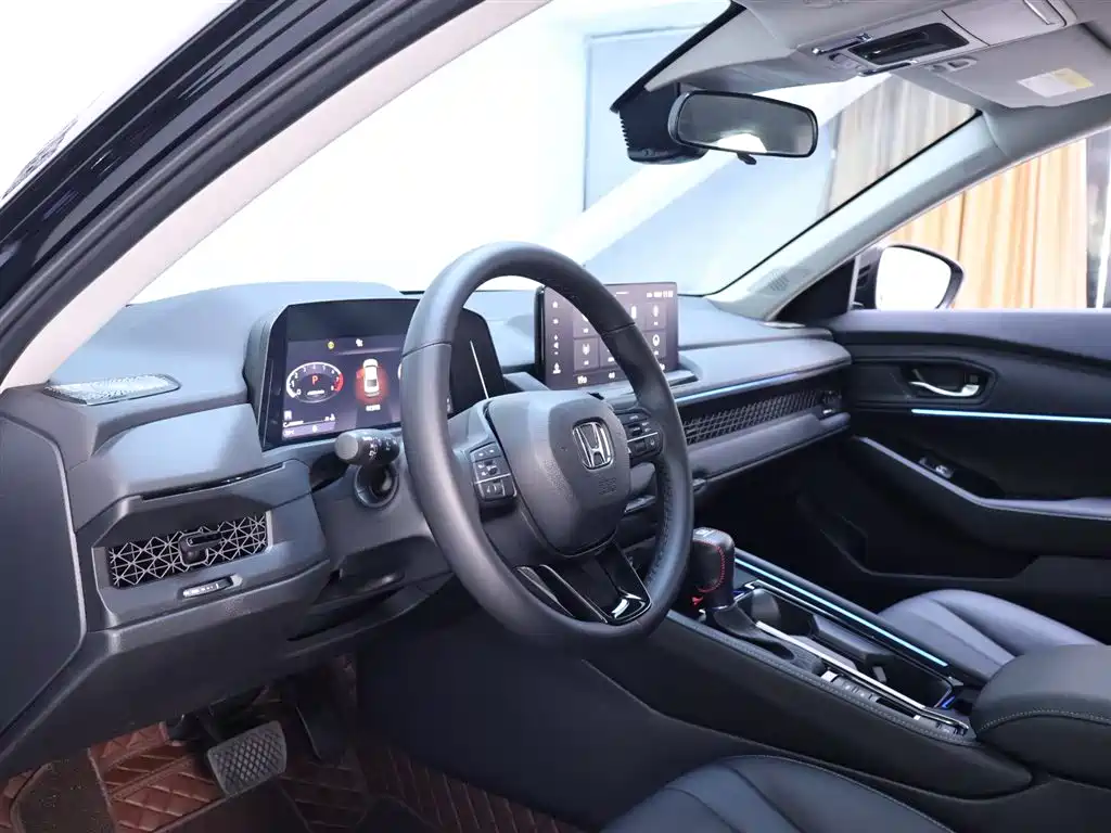 Honda Accord 2025 Sport Series 260TURBO Luxury Edition