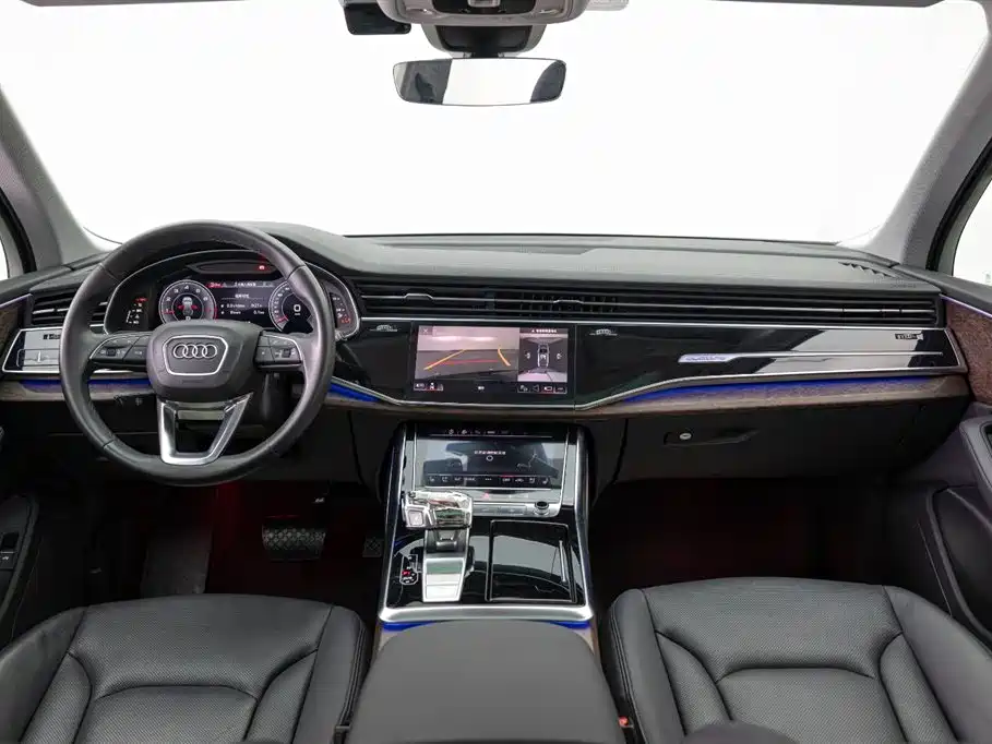 Audi Q7 2023 45 TFSI quattro S line Sport