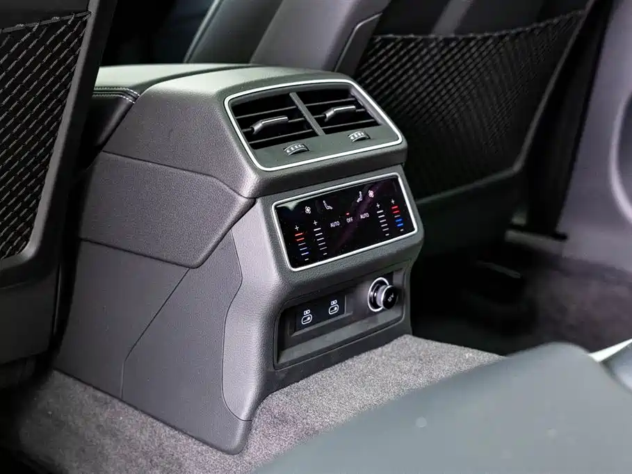Audi A6L 2025 45 TFSI quattro Zhenxuan Dynamic Edition