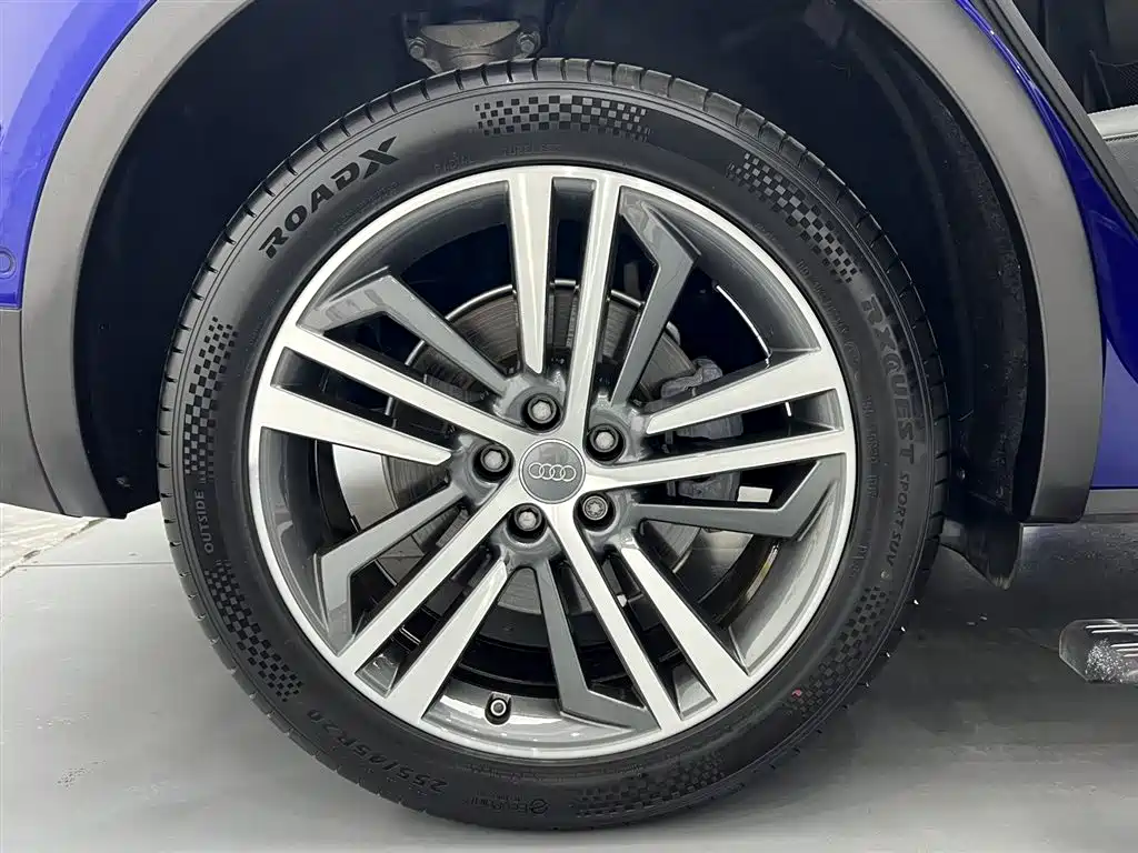 Audi Q5L 2020 45 TFSI Premium