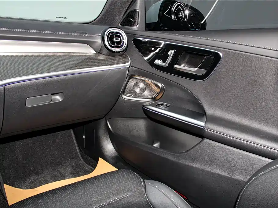 Mercedes-Benz C-Class 2026 C 260 L Sport