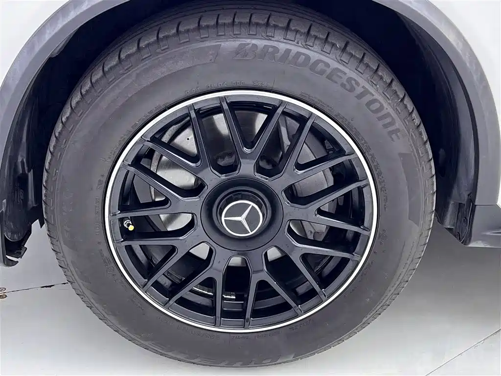 Mercedes-Benz GLC 260 L 4MATIC Dynamic