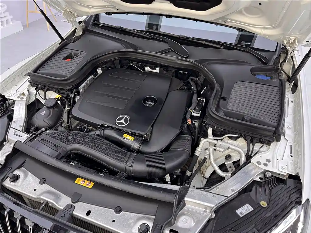 Mercedes-Benz GLC 260 L 4MATIC Dynamic