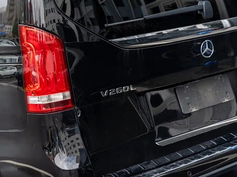 Mercedes-Benz V-Class 2022 V 260 L Long Wheelbase Luxury Edition