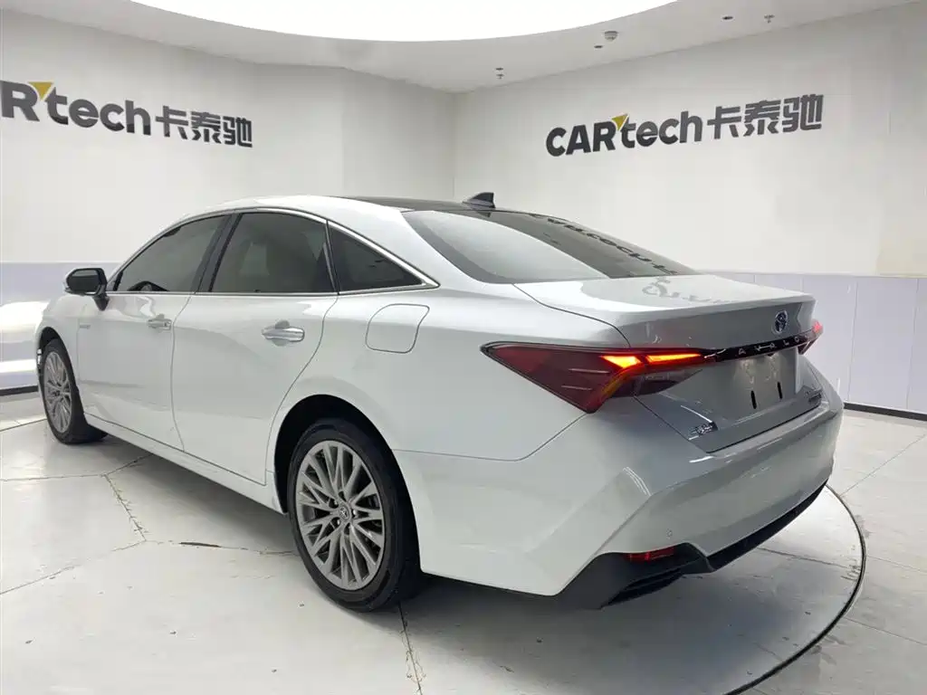 Avalon 2023 Hybrid 2.5L XLE Premium Edition