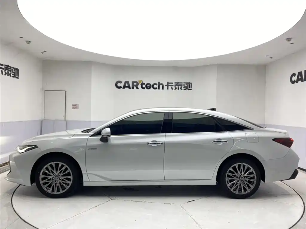 Avalon 2023 Hybrid 2.5L XLE Premium Edition