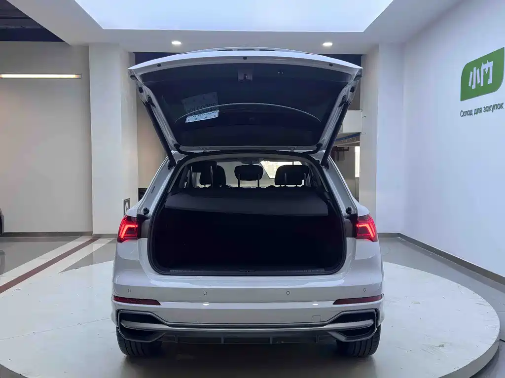 Audi Q3 2022 35 TFSI Sporty Dynamic Edition