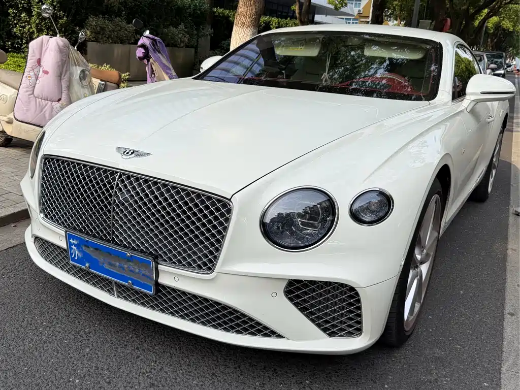 Bentley Continental GT V8 2022 4.0T