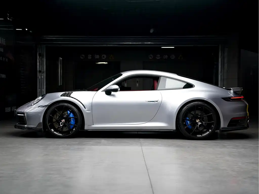 Porsche 911 2022 Carrera 3.0T