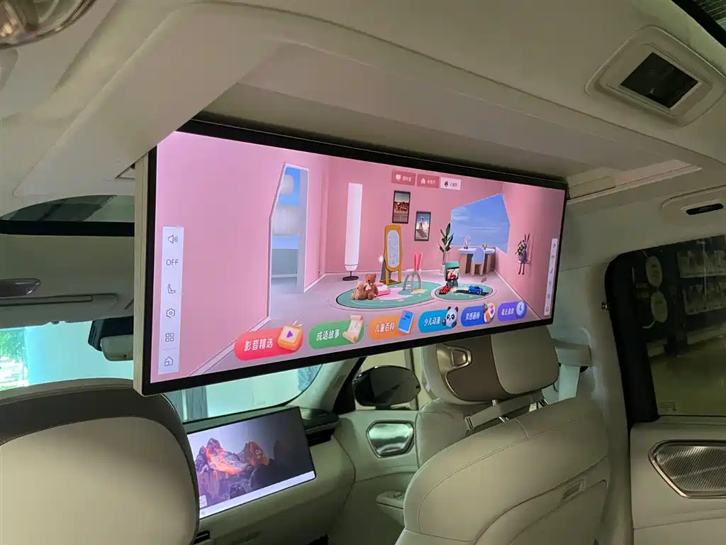 Lynk & Co 900 2025 2.0T Ultra 6-Seater