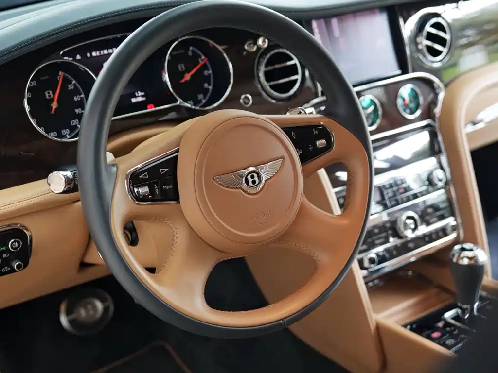Bentley Mulsanne 2017 6.8T Extended Wheelbase