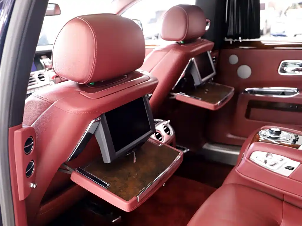 Rolls-Royce Ghost 2010 6.6T