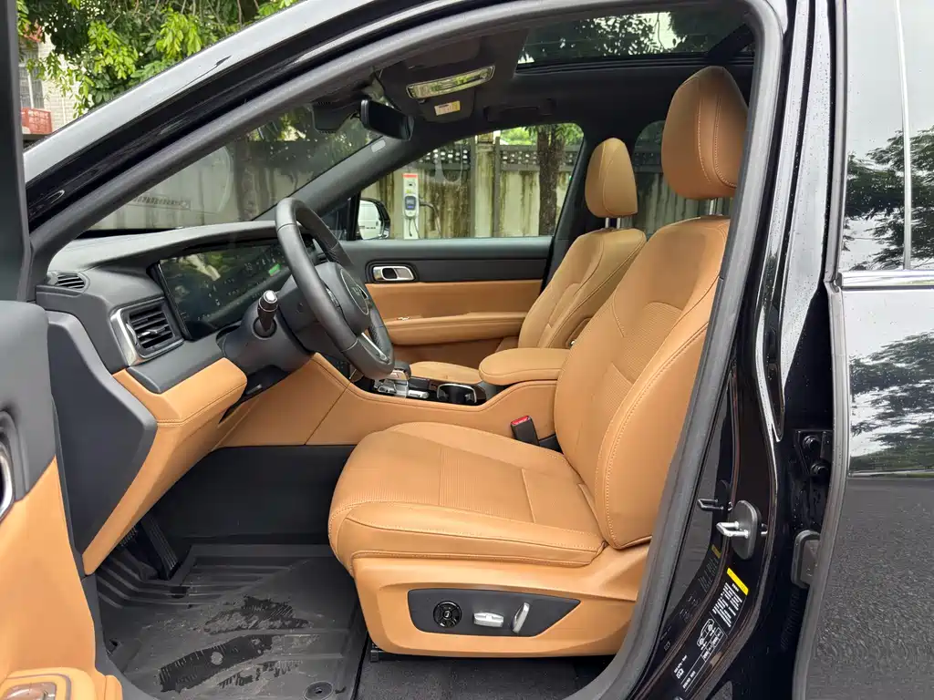 Li Auto ONE 2021 Extended-Range 6-Seater
